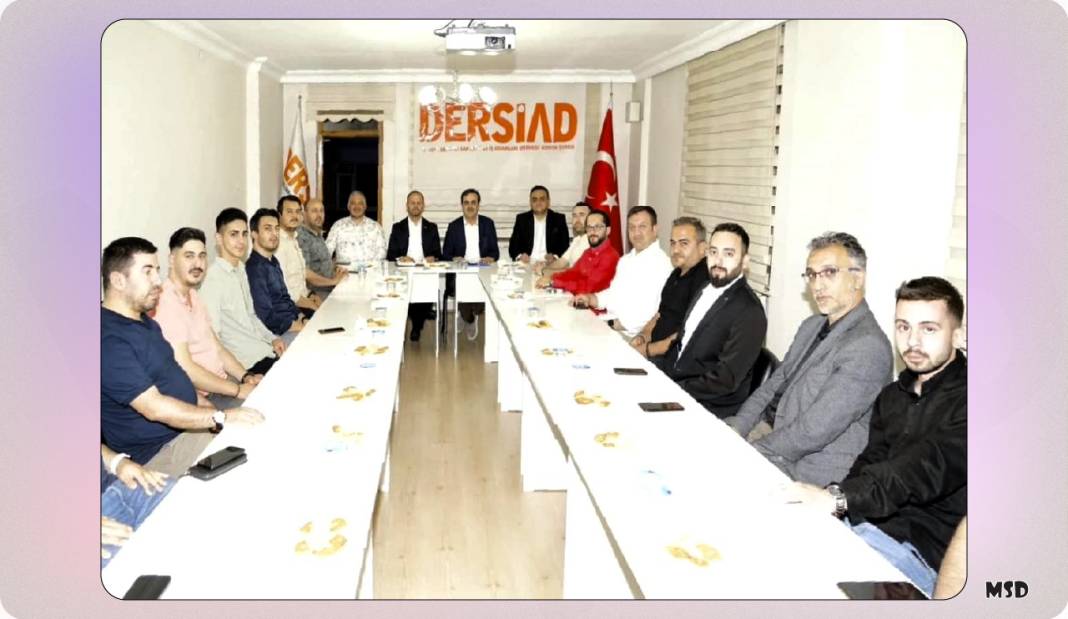 DERSİAD’ın konuğu Öztürk oldu 3